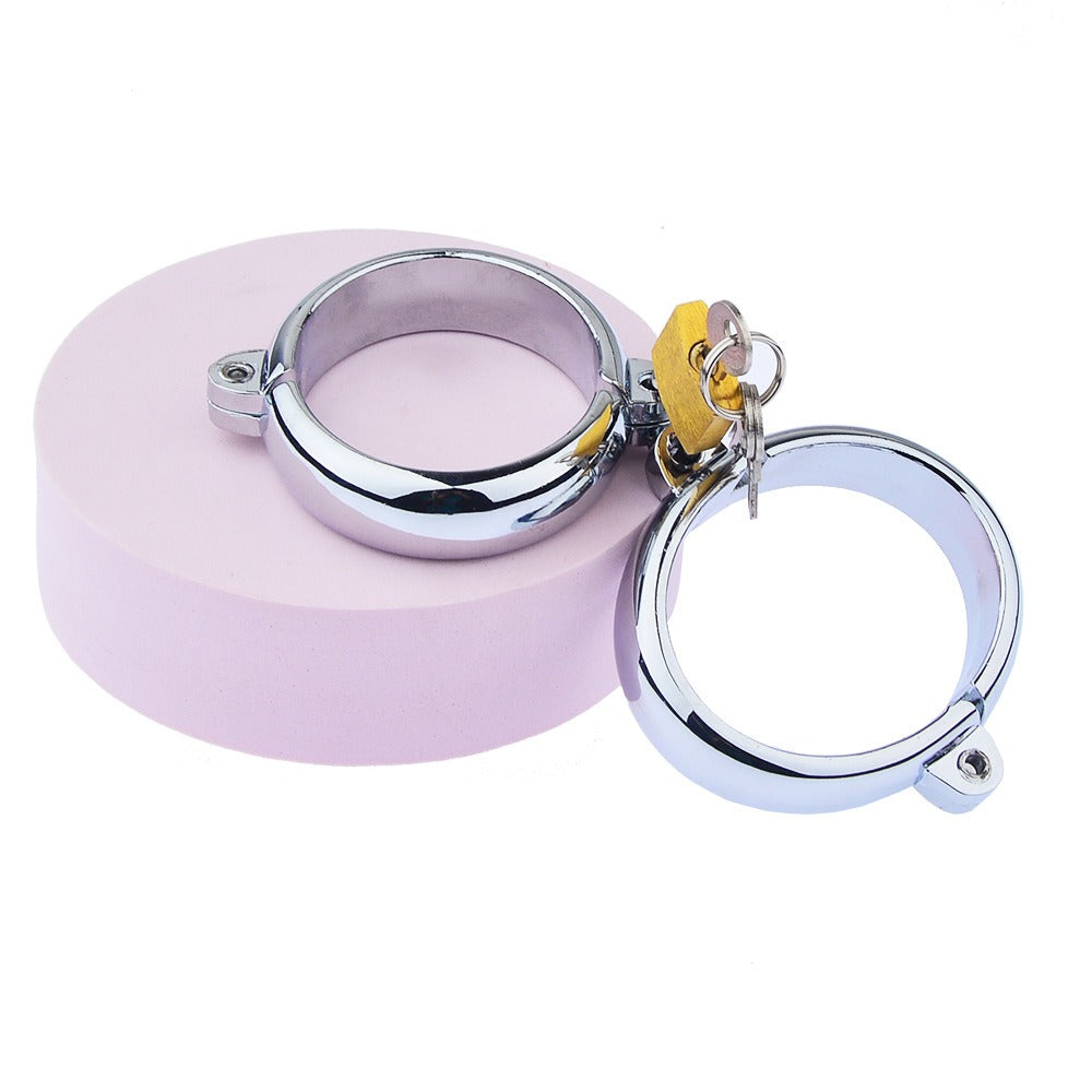 Sex Products Metal Handcuffs Foot Cuffs Oval Handcuffs Foot Shackles Sm Sex Products For Men And Women Tie Hands Toys